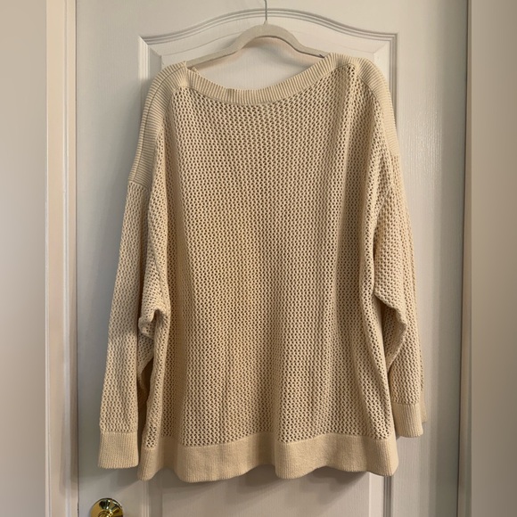 Old Navy Women's Beige Knit Sweater - Picture 1 of 4